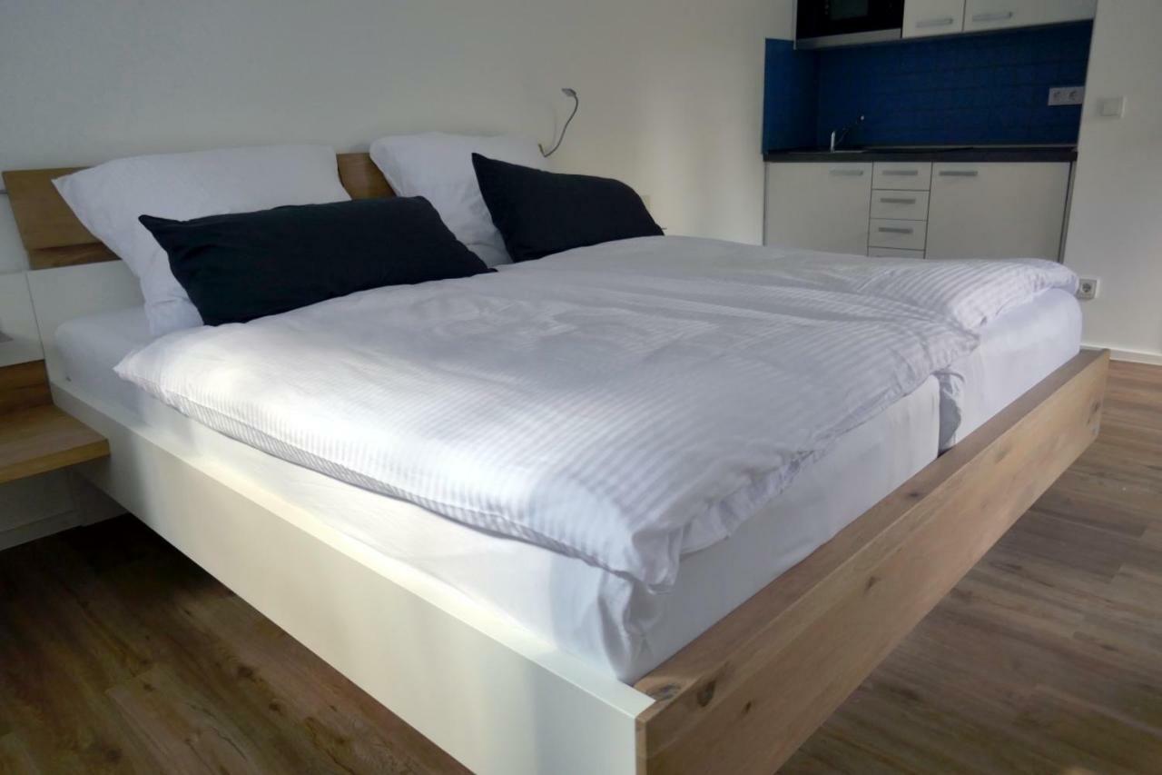 Messeappartement Unterrath Dusseldorf Bagian luar foto